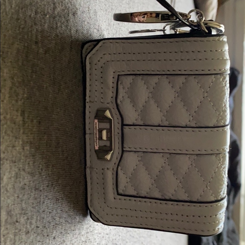 Small wallet never been used